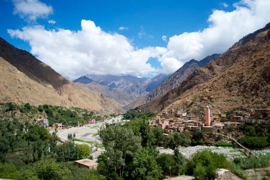 Agadir or Taghazout: Paradise Valley & Atlas Mountains Trip - Driver-guides and multilingual support: what you should expect