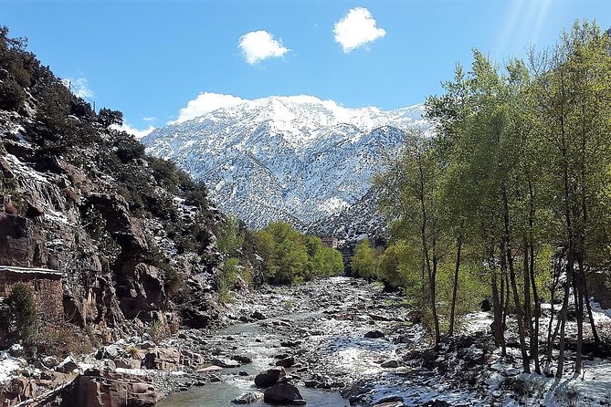 Atlas Mountains & 5 Valleys Tour from Marrakech - All inclusive - - Oukaimeden and the valley-hopping photo stops