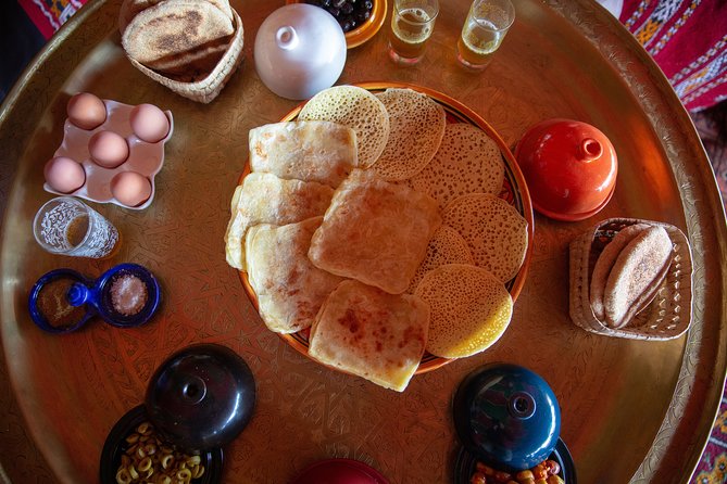 Atlas Mountains Hot Air Balloon Ride from Marrakech with Berber Breakfast and Desert Camel Experience - Smooth Morning Tips: Timing, Warmth, and Managing the Crowd