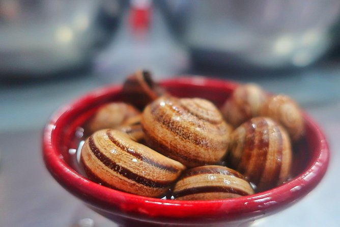 Authentic Moroccan Food Tour in Marrakech with Dinner - Stop-by-stop: the Medina route that leans sweet, savory, and classic comfort