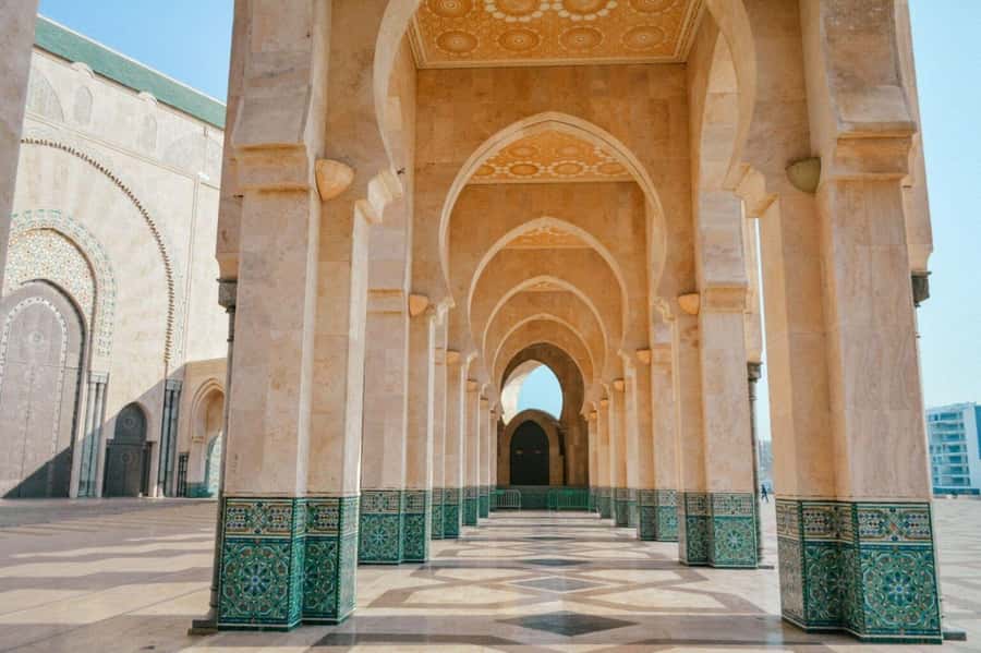 Casablanca: Hassan II Mosque Premium Tour with Entry Ticket - Why Hassan II Mosque is a must-do in Casablanca