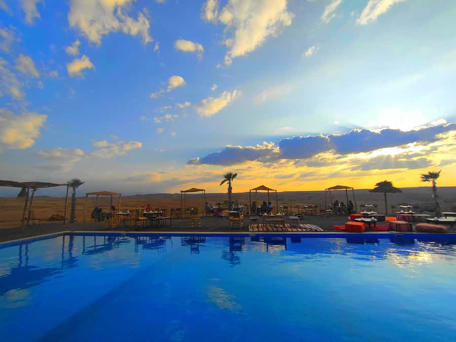 From Marrakech: Agafay Desert Sunset Dinner with Live Show - Marrakech to Agafay: the short drive that sets the mood