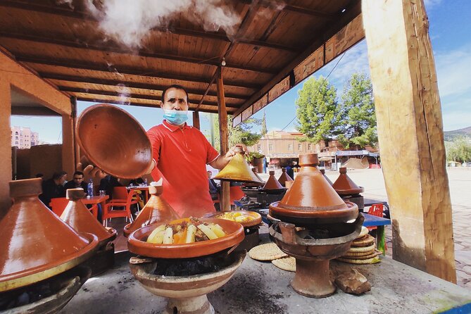 From Marrakech: Full-Day Tour to Ouzoud Waterfalls with Boat Trip - Leaving Marrakech at 8:30: what the ride really feels like