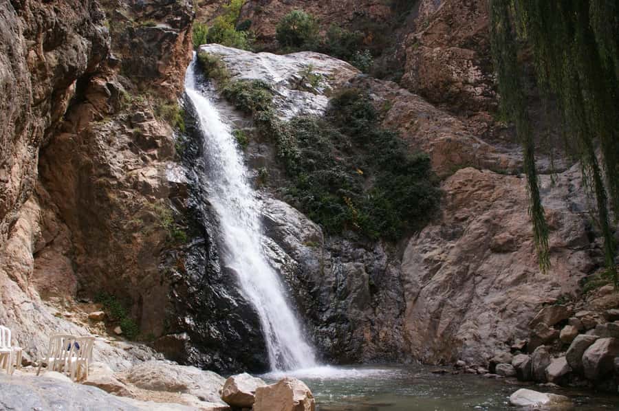 From Marrakech: Ourika Valley & Atlas Mountains Waterfalls - Ourika River Lunch: Food, Views, and a Much-Needed Reset