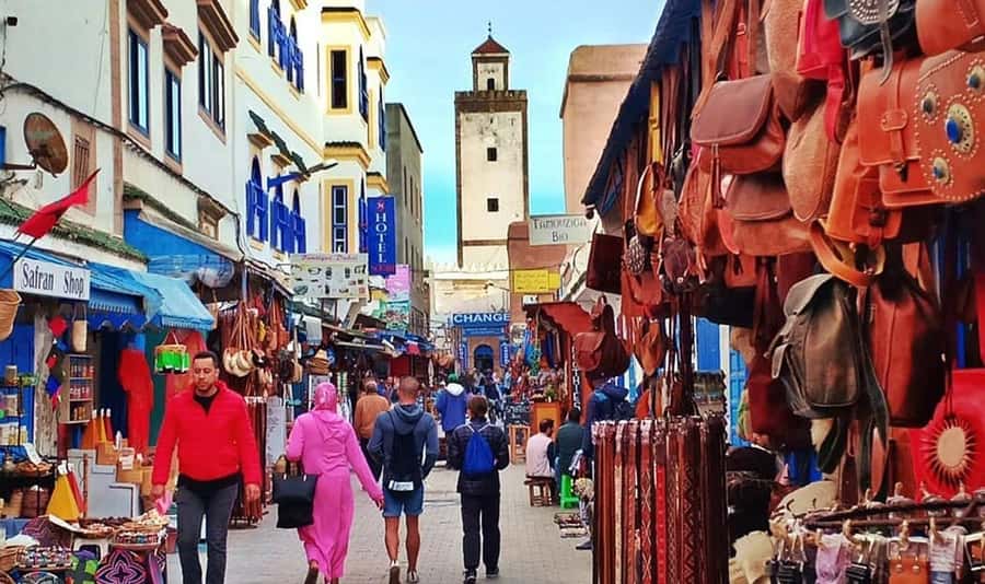 From Marrakech: Small Group to Essaouira & Sekkala Day Trip - Arriving in Essaouira: Medina Time, Souks, and Craft Culture