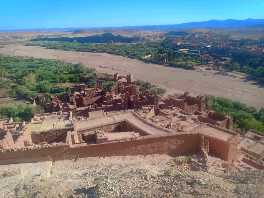 From Marrakech to Fes 3-Day Luxrury Tour via Sahara Desert - Sandboarding and sunset: the moment the desert stops being a destination
