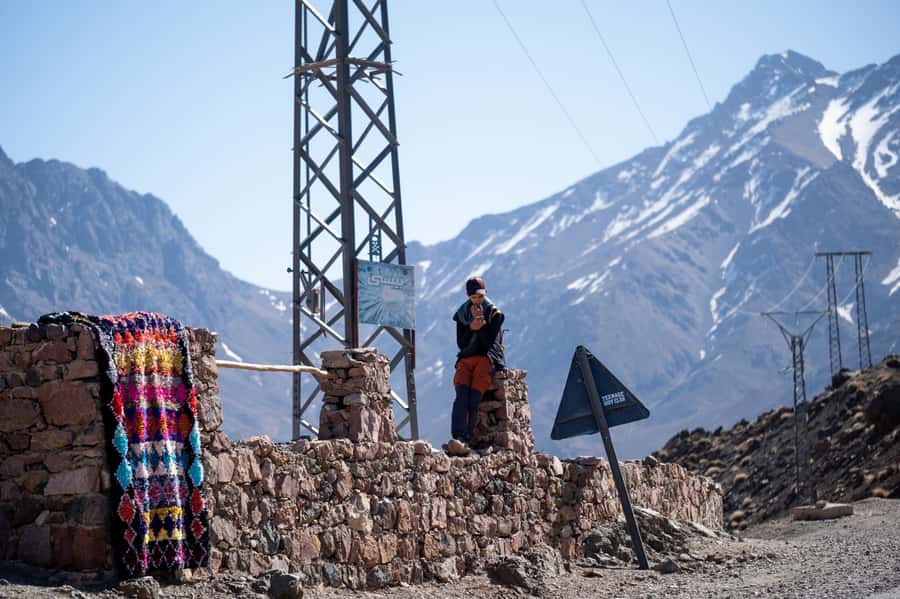 From Marrakesh: Atlas Mountains Talamrout Summit Day Hike - Tea, lunch, and the descent back to Imlil