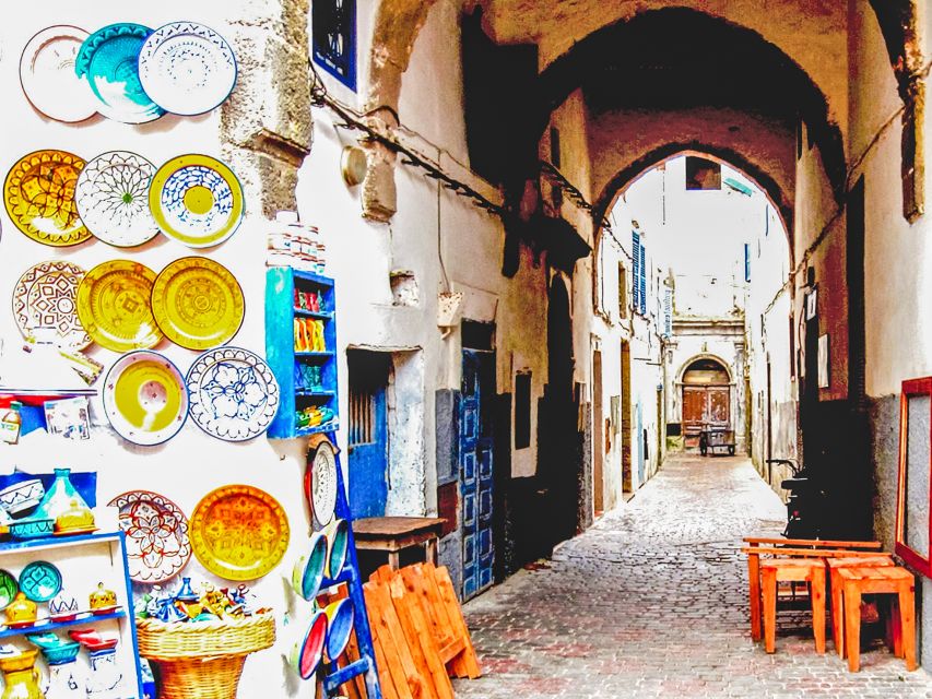 From Marrakesh: Essaouira Full-Day Trip - Food in the Port: Seafood Lunch Without the Stress