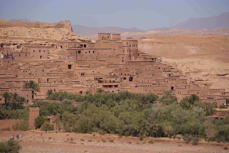 Marrakech: 3-Day Merzouga Sahara Desert Tour with Quad Ride - Ouarzazate, Skoura Oasis, Dades, and Rose Valley: How day 1 strings it together