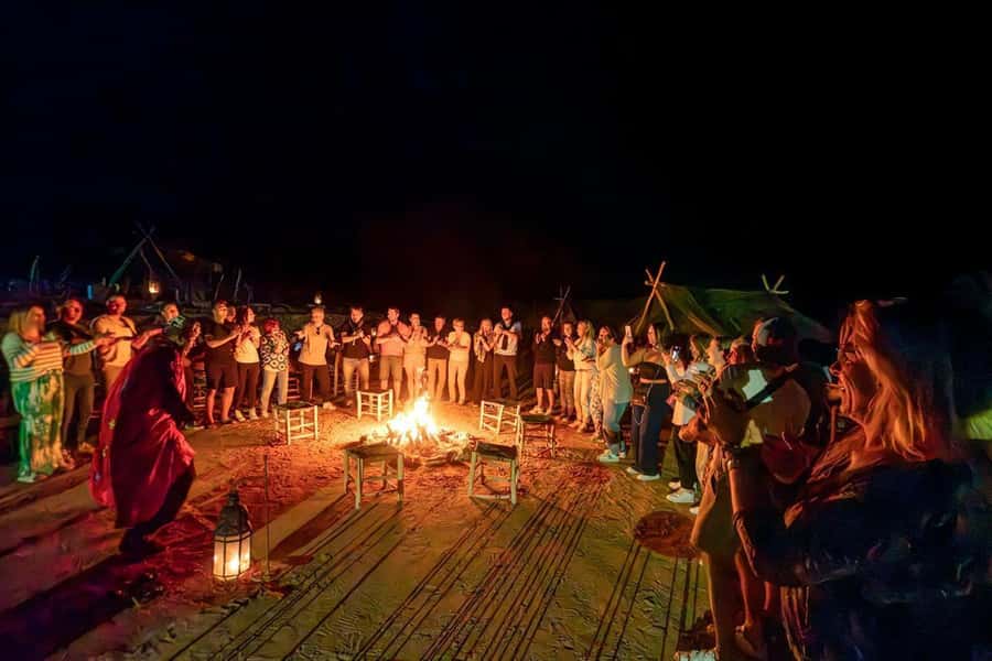 Marrakech: Agafay Desert Dinner Show with Quad Bike & Camel - Quad Bike Power: 45 Minutes of Dust, Control, and Fun