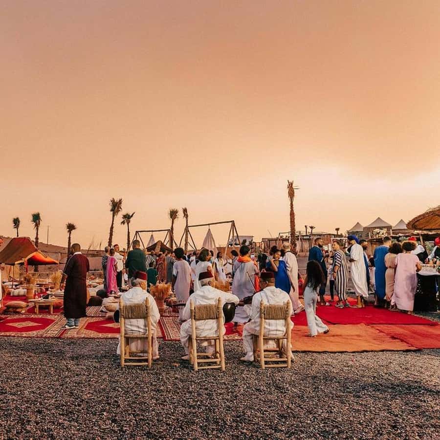 Marrakech: Agafay Desert Dinner Show with Sunset Camel Ride - Heading Out at 16:00: The Easy Escape from Marrakech