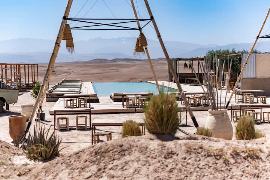 Marrakech: Agafay Desert Inara Camp Pool Day Pass with Lunch - Getting There: The One Pickup Spot (and the 10:35AM Cutoff)