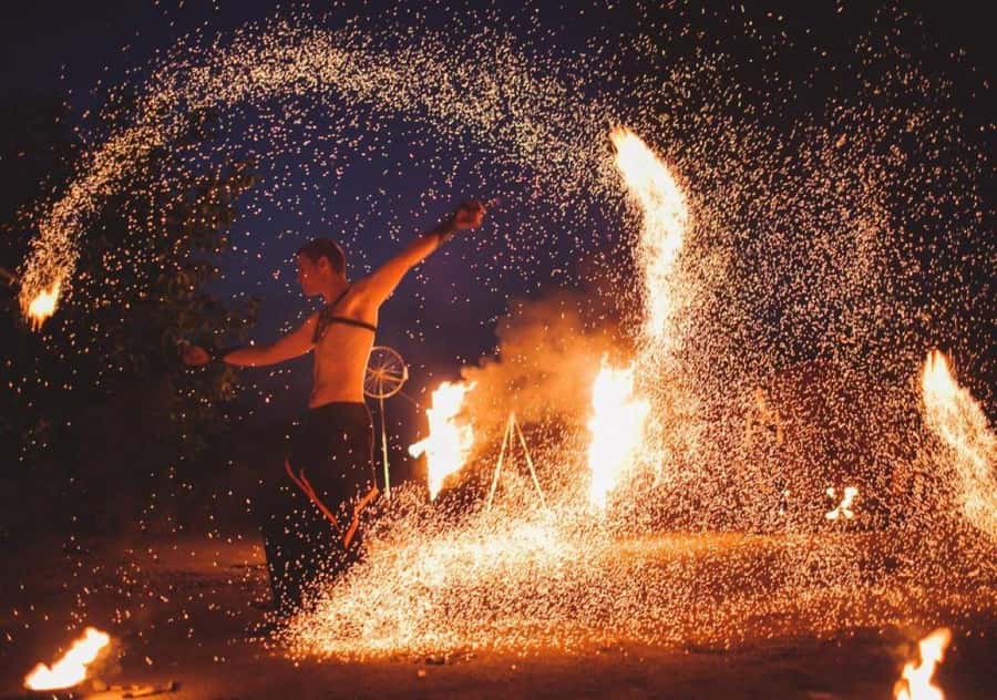 Marrakech: Agafay Dinner Show with Quad/Camel Ride and Pool - Agafay After Dark: A Desert Feel Without the Sahara Detour