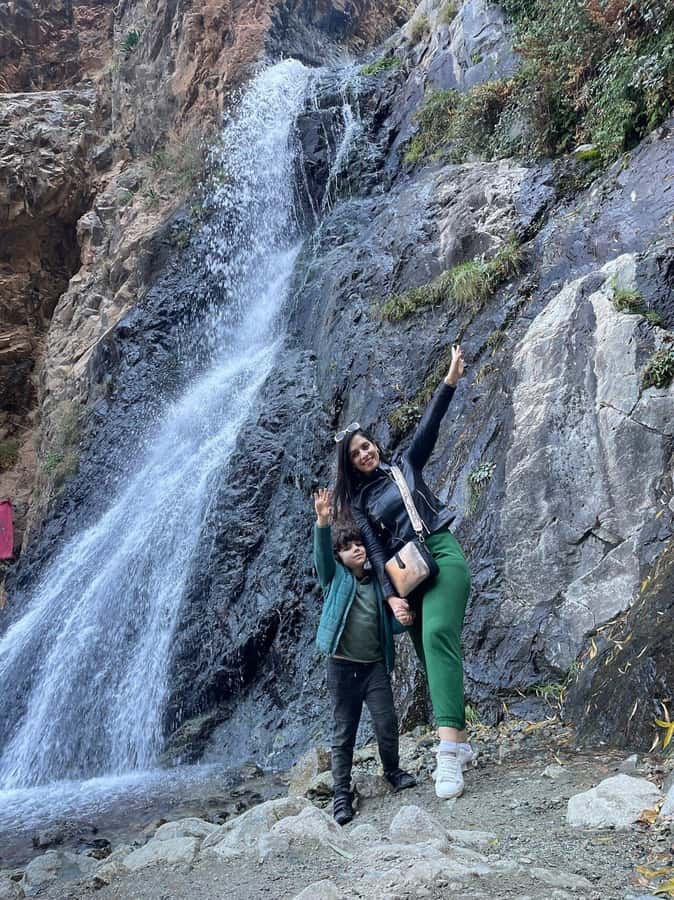 Marrakech: Atlas Mountains, Ourika Valley, Waterfall & Lunch - Set up for lunch: Ourika Valley river time before the hike