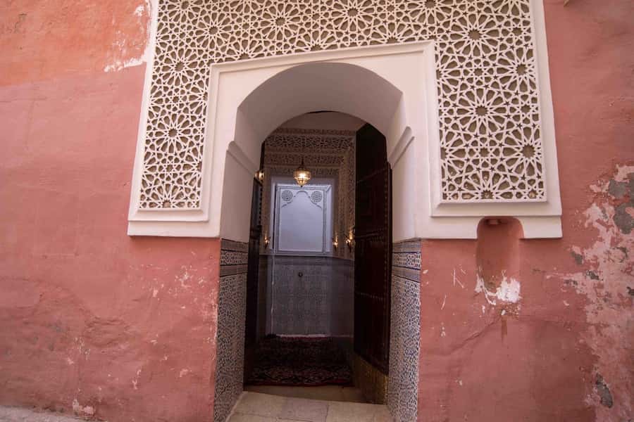 Marrakech: Authentic Moroccan Hammam Experience in Mouassine - Price and What You Actually Get for $25