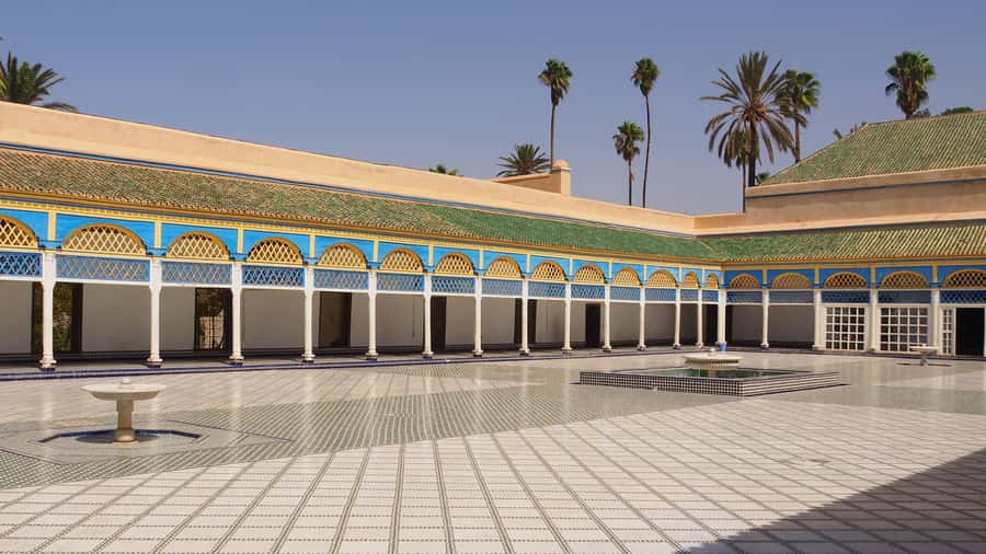 Marrakech: Bahia Palace, Saadian Tombs, & Koutoubia Mosque - Price and Entrance Fees: Is This Walking Tour Good Value?