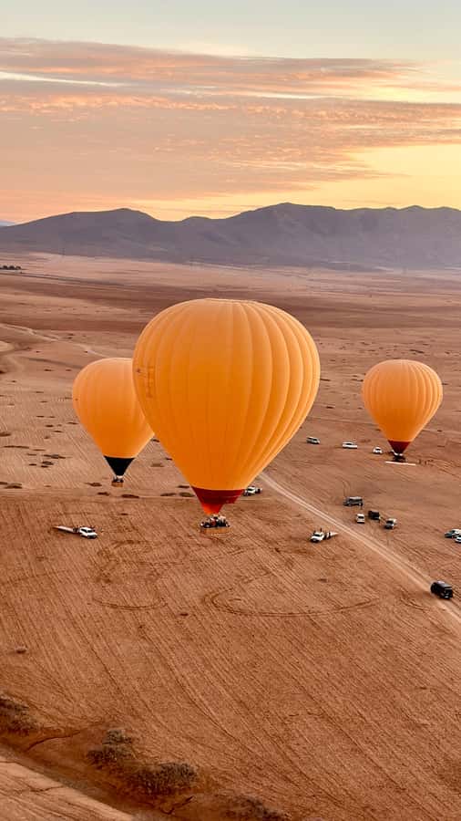 Marrakech: Balloon Flight, Berber Breakfast, and Camel Ride - The Pre-Flight Tent Stop: Snacks, Toilets, and Getting Oriented