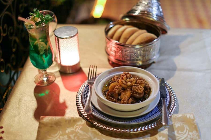 Marrakech: Dinner Show at Dar Essalam Restaurant - Service pace and seating realities at Dar Essalam