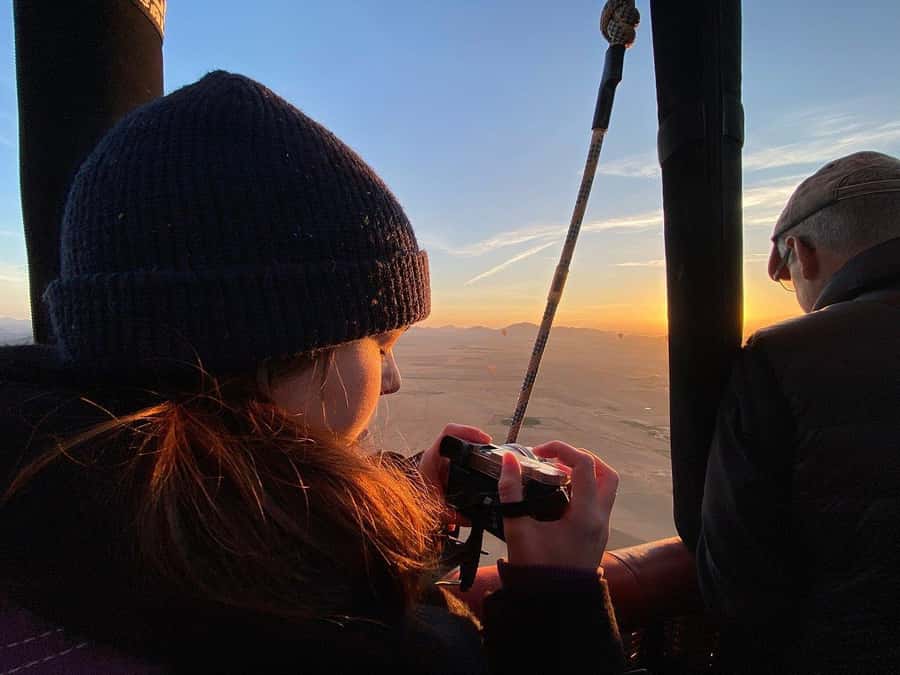 Marrakech: Hot Air Balloon Ride with Breakfast & Transfer - The Atlas Mountains Stop: Photos, Tea, Briefing, and Waiting