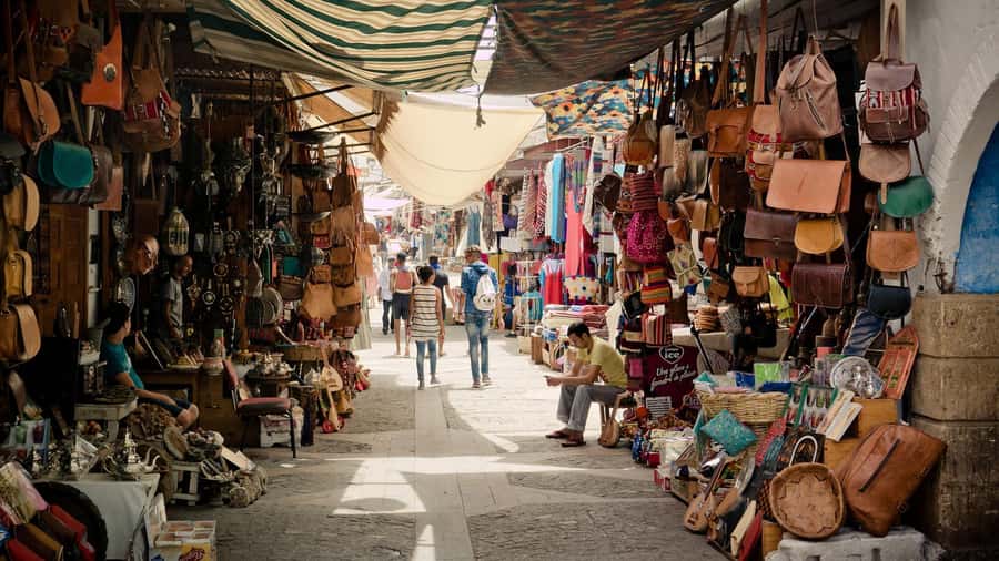 Marrakech: Madrassa Ben Youssef, Secret Garden & Medina Tour - Timing, Meeting Point, and What to Expect from the Walk