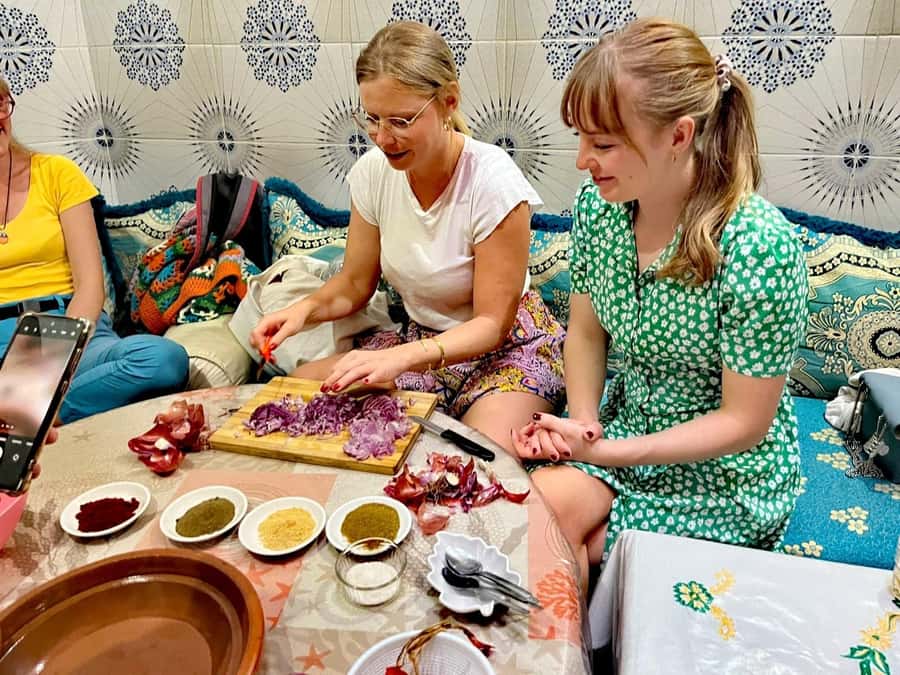 Marrakech: Moroccan Cuisine Cooking Class in Local Home - Moroccan Bread-Making: The Skill That Sticks