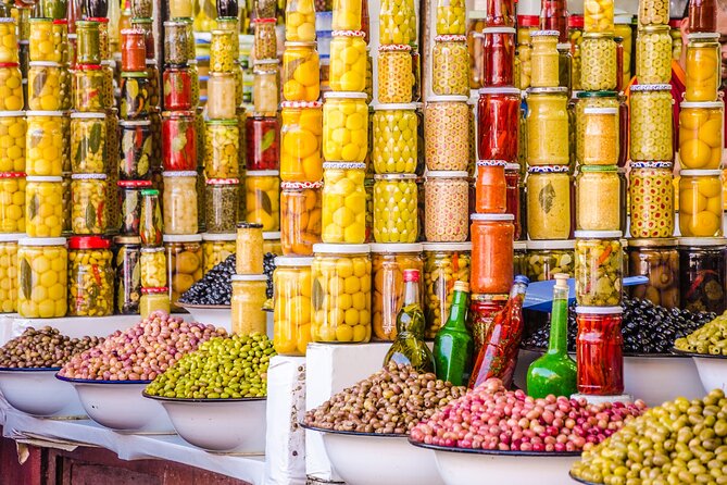 Marrakech: Palace, Museum, Madrasa & Medina Highlights Tour - Starting at Café de France in Jemaa el-Fna