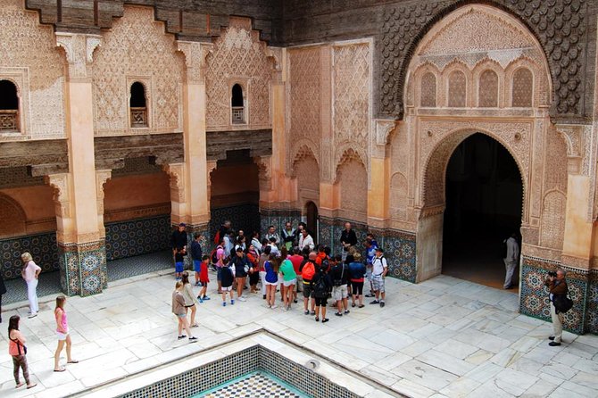 Marrakech: Private Guided Half-Day City Tour - Koutoubia Mosque, Bab Agnaou, and Bahia Palace in One Route