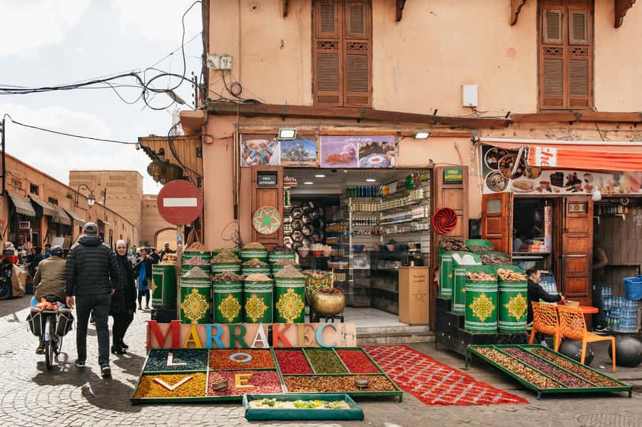 Marrakech: Saadian Tombs & Bahia Palace, Medina Guided Tour - Koutoubia Mosque: the minaret stop that frames the whole walk