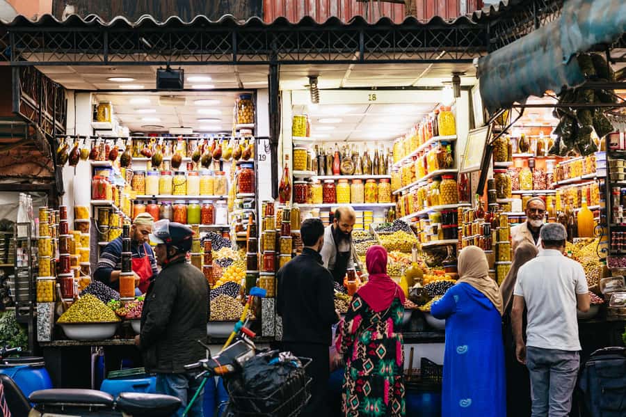 Marrakech: Street Food Tour by Night - The hidden restaurant stop: tangia, kofte, and bread