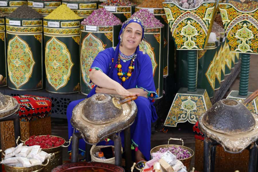Marrakesh: Ourika Waterfalls, Atlas Mountains, Guide + Lunch - Tnin Ourika: The Quick Photo Stop That Adds Context